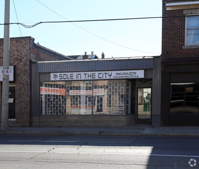 Primary Photo Of 774 Barton St E, Hamilton Storefront For Sale