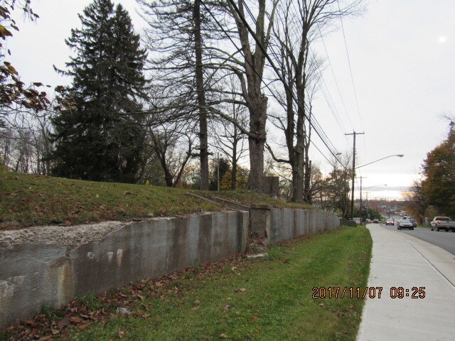 More Photos Of 86 Jefferson St, Monticello Land For Sale