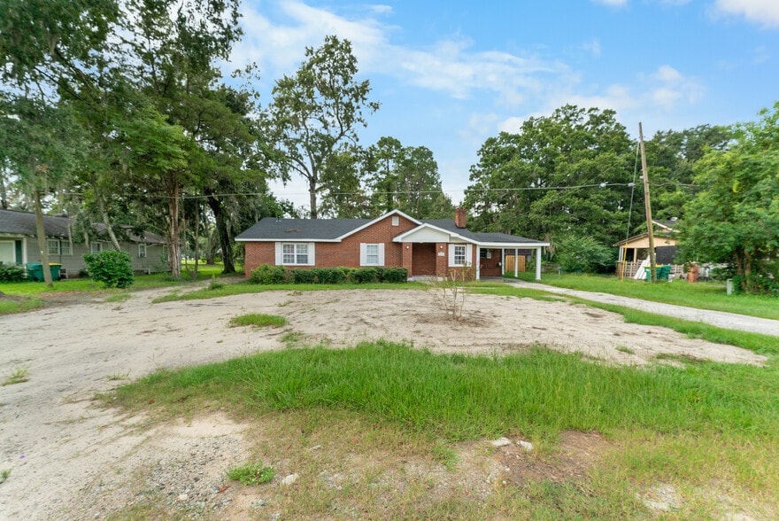 More Photos Of 2605 US Highway 80 W, Savannah Office For Sale