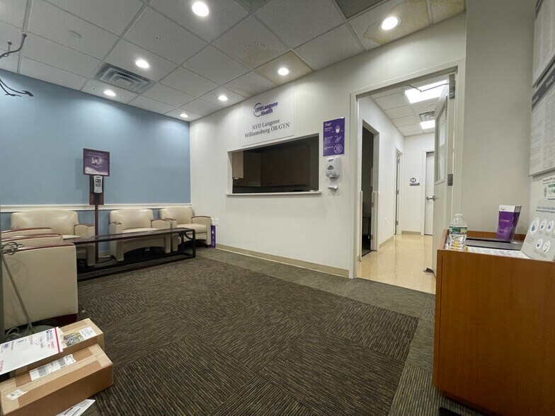 More Photos Of 101 Broadway, Brooklyn Office For Lease