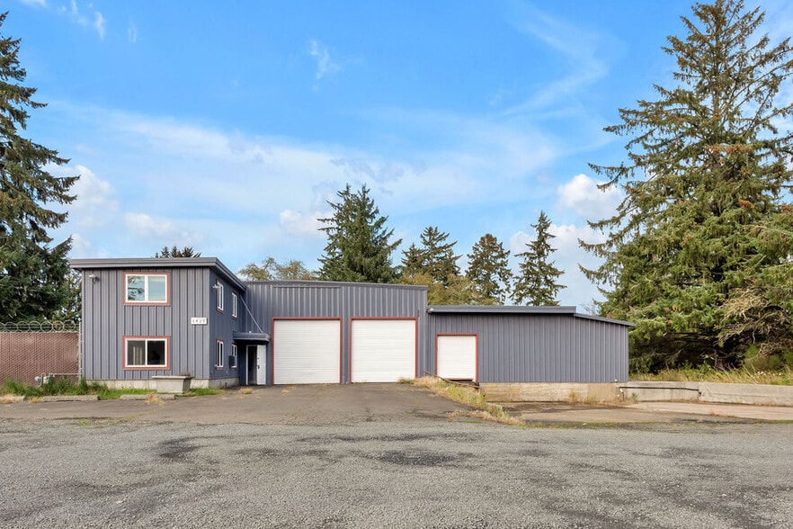 More Photos Of 1425 SE 9th St, Warrenton Warehouse For Lease
