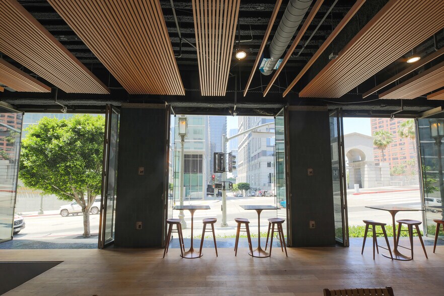 More Photos Of 915 Wilshire Blvd, Los Angeles Office For Lease
