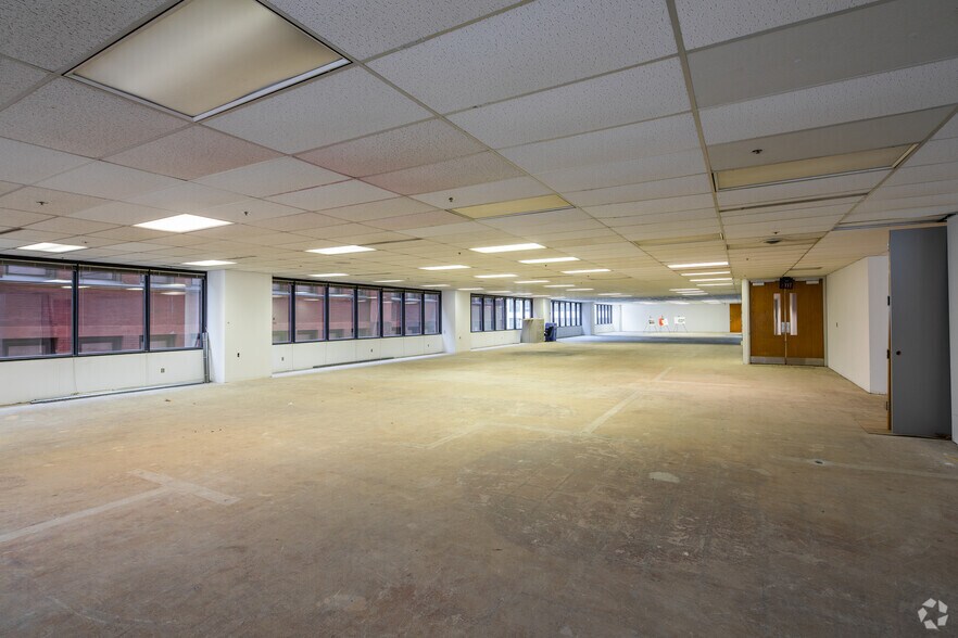 Photo of 8th Floor Ste 820