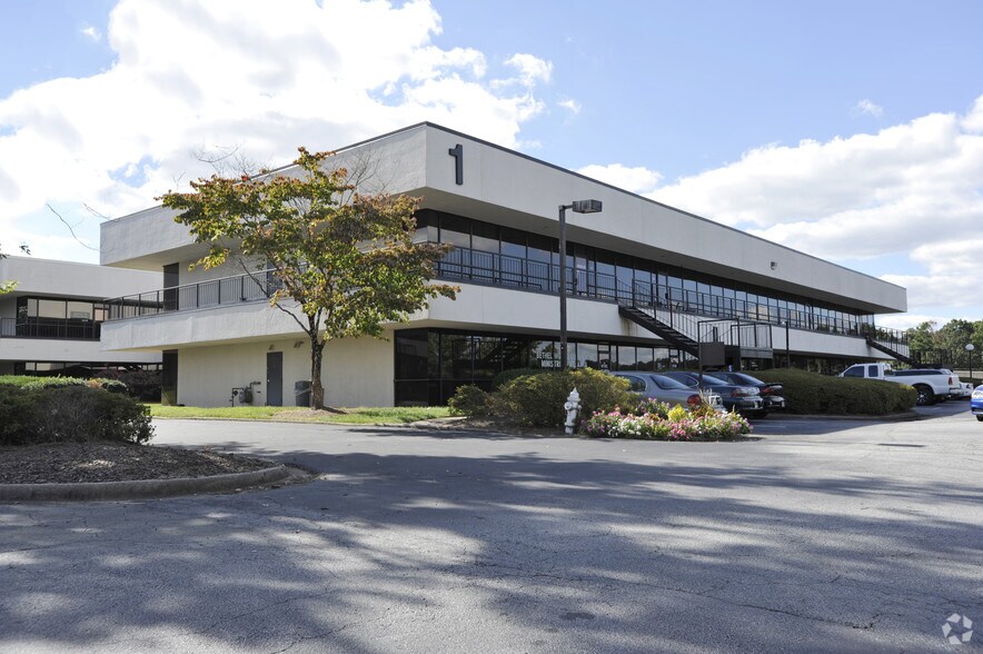 More Photos Of 7094 Peachtree Industrial Blvd, Peachtree Corners Office For Sale