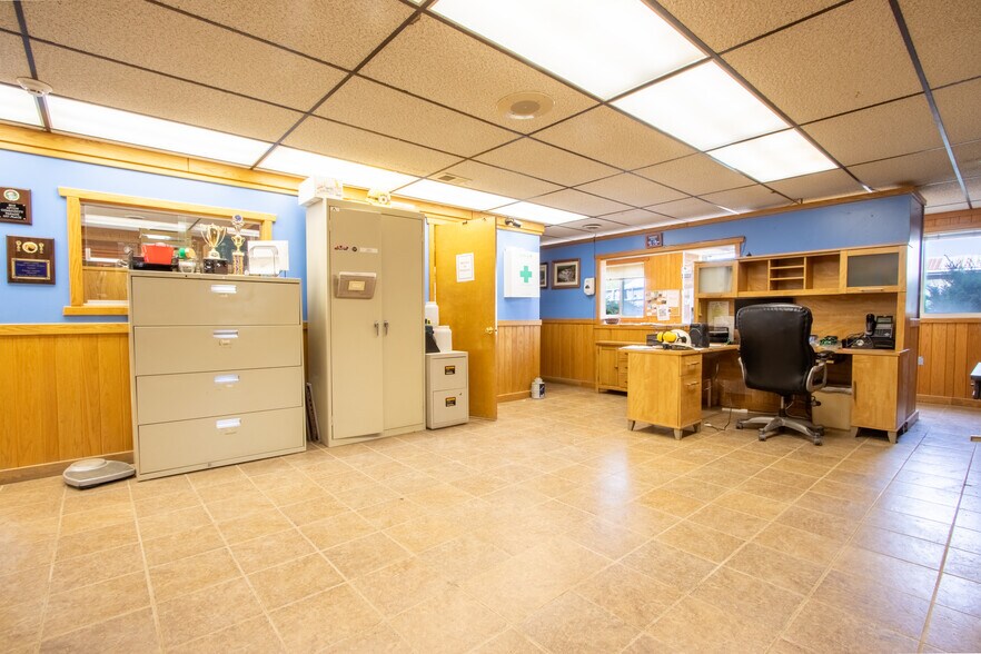 More Photos Of 224 County Road 26, Nineveh Lumberyard For Sale