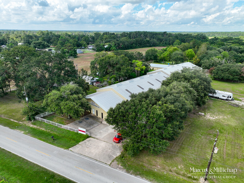 Primary Photo Of 27703 Calvert Rd, Tomball Warehouse For Sale