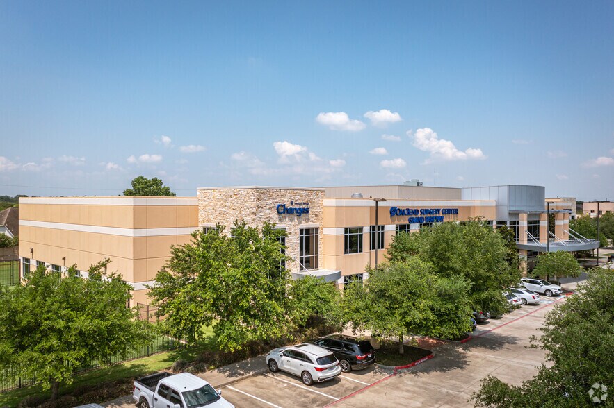 More Photos Of 7830 W Grand Pky S, Richmond Medical For Lease