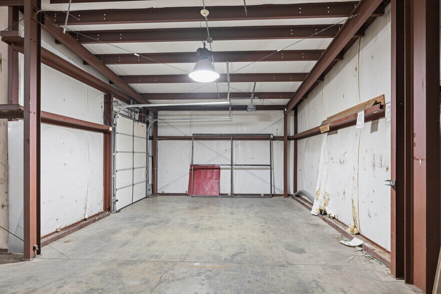 More Photos Of 602 S Michigan Ave, Joplin Freestanding For Lease