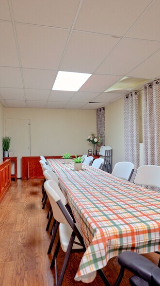 More Photos Of 301 Bolling St, Radford Religious Facility For Sale