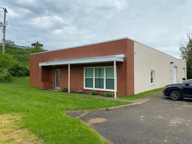 Primary Photo Of 125 Hookstown Grade Rd, Coraopolis Flex For Lease