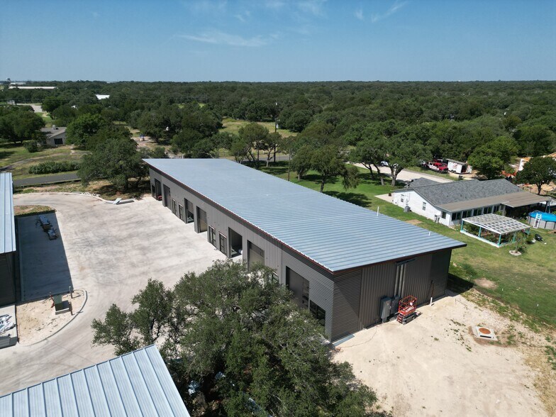 More Photos Of 7000 Airport Rd, Georgetown Light Distribution For Sale
