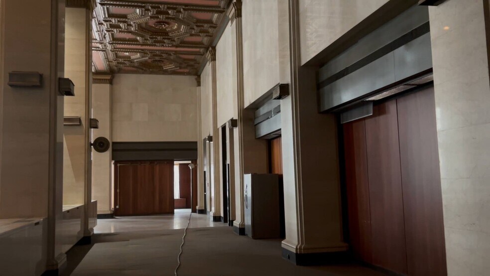 More Photos Of 8 W Market St, Wilkes Barre Apartments For Lease