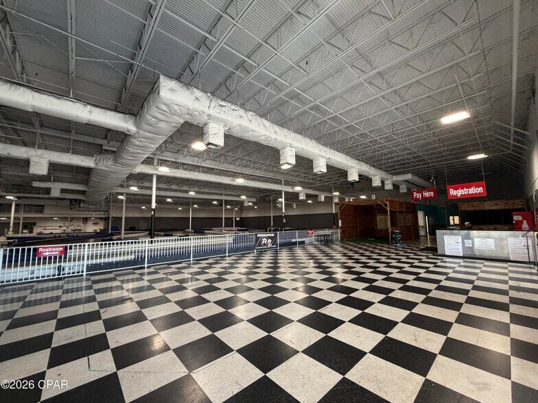 More Photos Of 7099 US-98, Panama City Beach General Retail For Lease