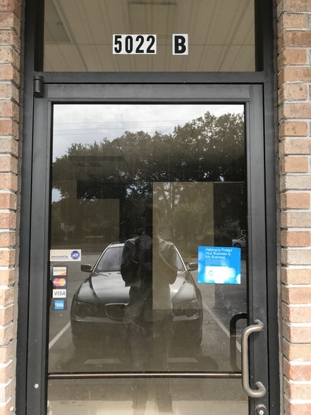 More Photos Of 5022 W Fairfield Dr, Pensacola Office For Lease