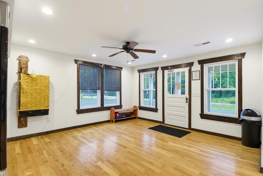 More Photos Of 2175 Hankey Mountain Hwy, Churchville Restaurant For Sale