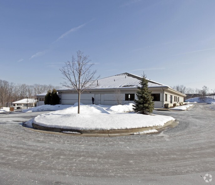 More Photos Of 7300 Dixie Hwy, Village of Clarkston Office For Lease