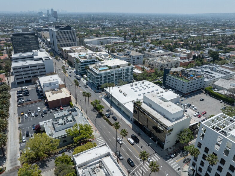 More Photos Of 9250 Wilshire Blvd, Beverly Hills Office For Lease