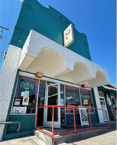 Primary Photo Of 1511 E 6th St, Austin Storefront Retail Office For Lease