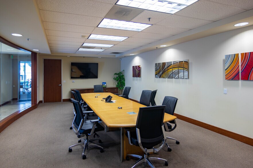 More Photos Of 11700 Monarch St, Garden Grove Warehouse For Sale