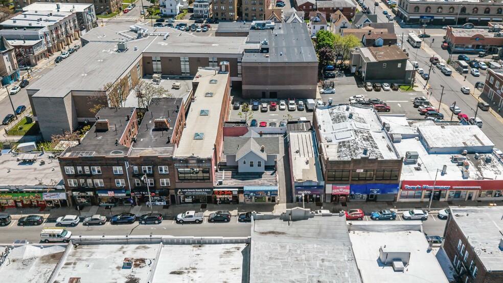 More Photos Of 285 Monroe St, Passaic General Retail For Sale