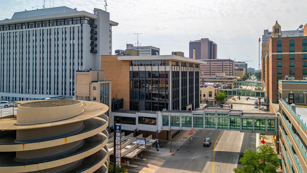 More Photos Of 206 S Broadway, Rochester Office For Lease