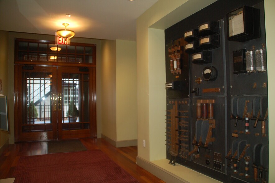 More Photos Of 3 W Main St, Irvington Office For Lease