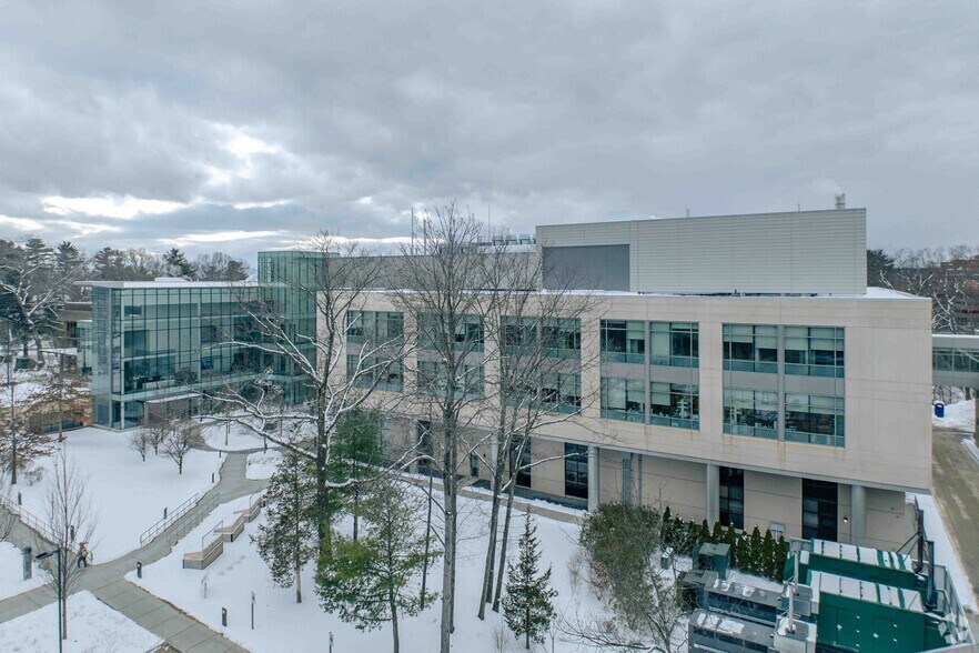 More Photos Of 65 Hayden Ave, Lexington Research And Development For Lease