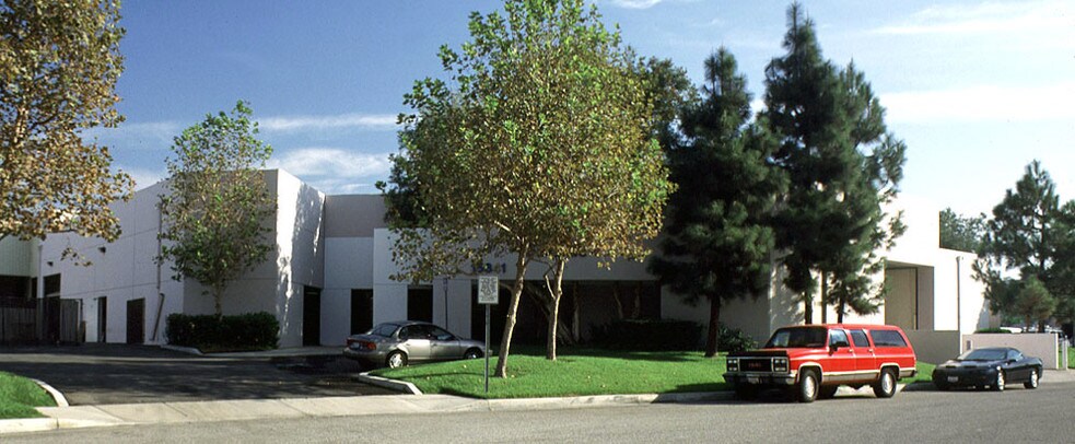 More Photos Of 15841 Business Center Dr, Irwindale Warehouse For Sale