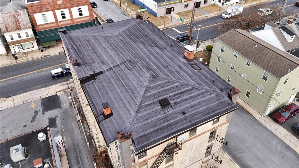 More Photos Of 200 W Lancaster Ave, Shillington Apartments For Sale