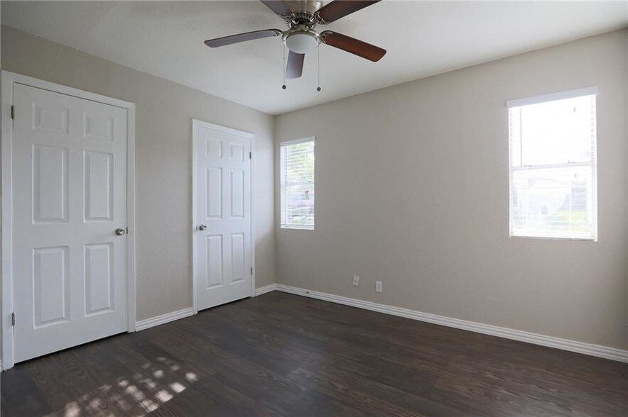 More Photos Of 1410 Ransom St, Pflugerville Office Residential For Lease