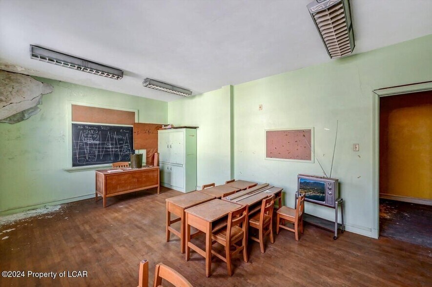 More Photos Of 98 N Church St, Hazleton Religious Facility For Sale