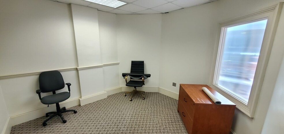 More Photos Of 341 3rd St, Macon-Bibb Loft Creative Space For Lease