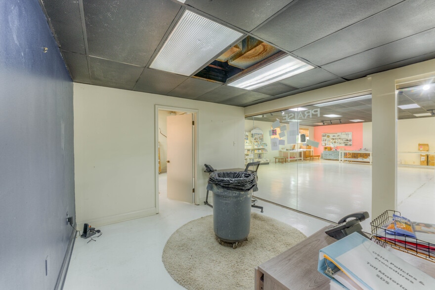 More Photos Of 478 N Hollywood St, Memphis Flex For Sale