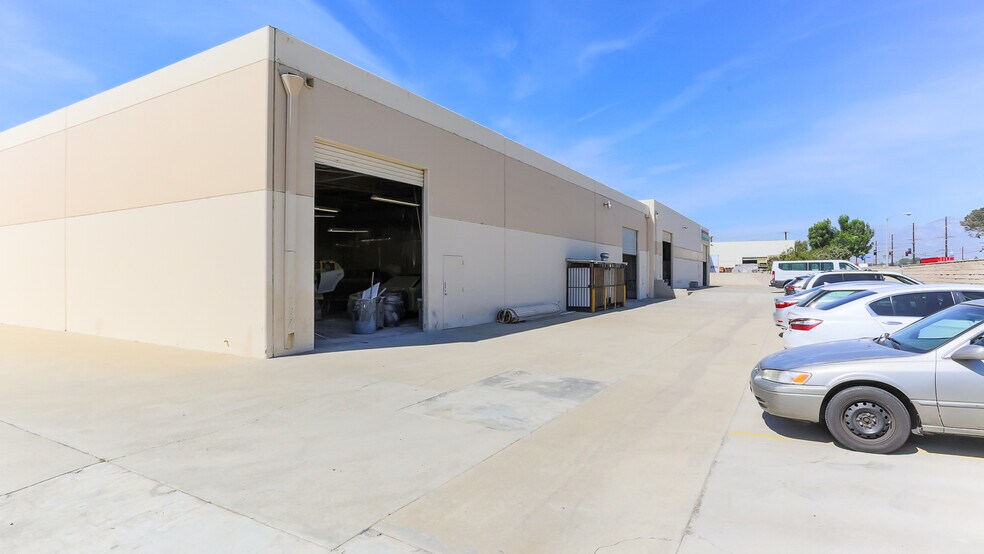 More Photos Of 14947-14949 Sierra Bonita Ln, Chino Manufacturing For Sale