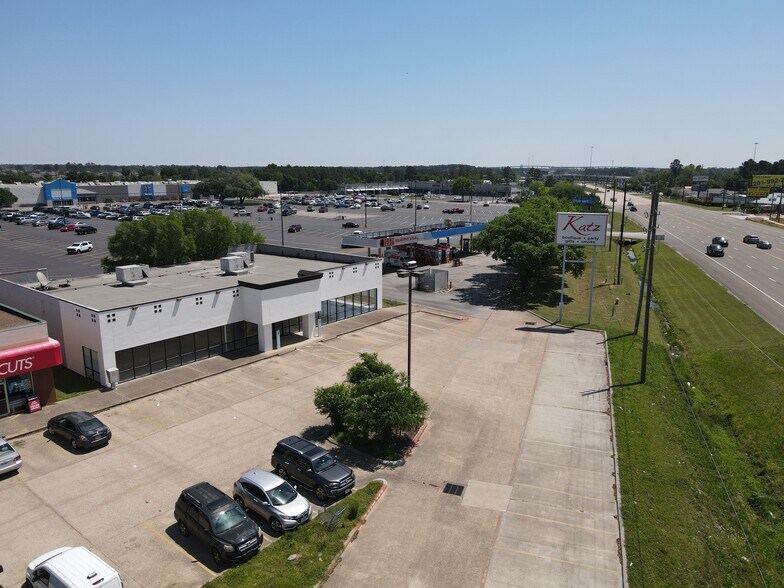 More Photos Of 27670 SH 249, Tomball Freestanding For Lease