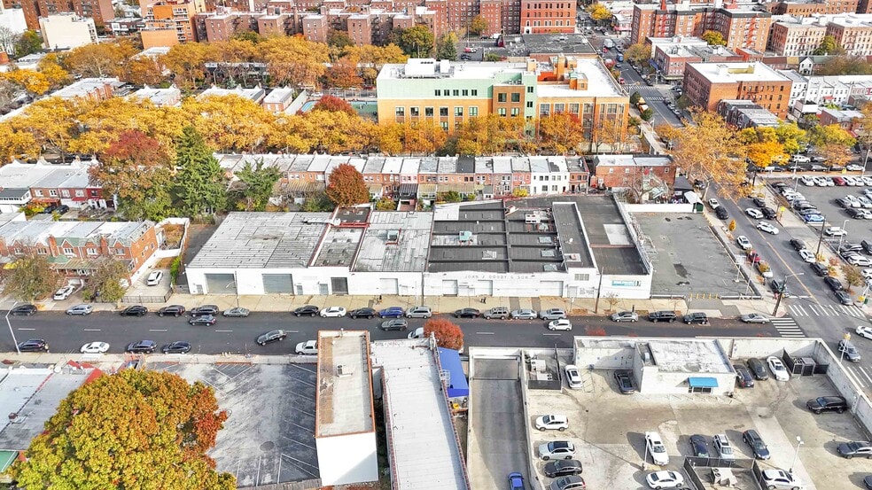 More Photos Of 2461 E 17th St, Brooklyn Freestanding For Lease