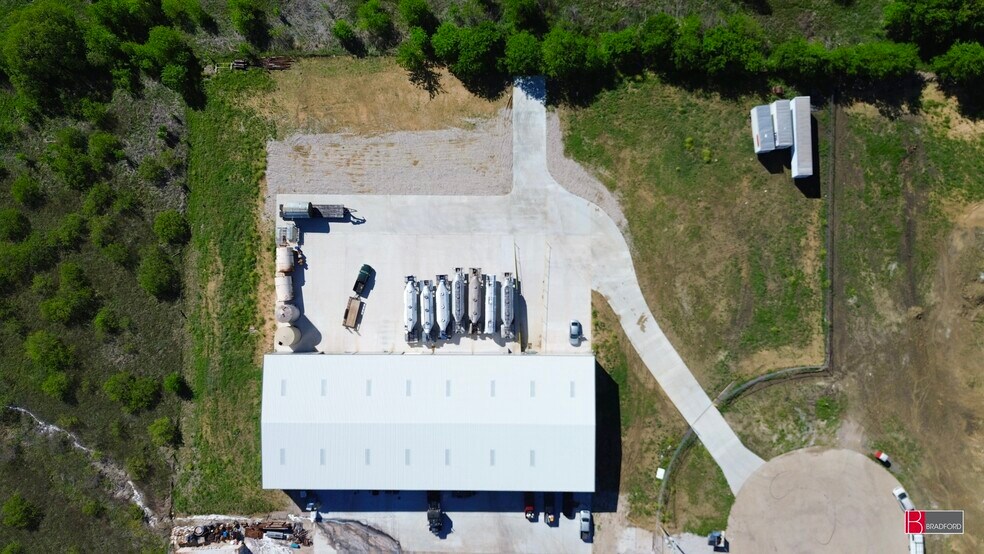 More Photos Of 4200 Longhorn Dr, Alvarado Industrial For Lease
