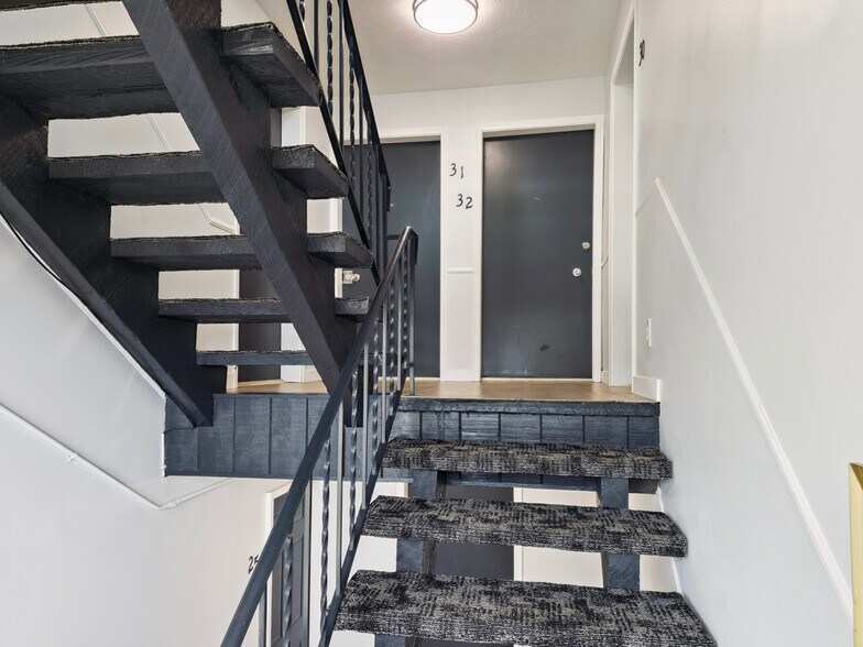 More Photos Of 7301 Corby St, Omaha Apartments For Sale