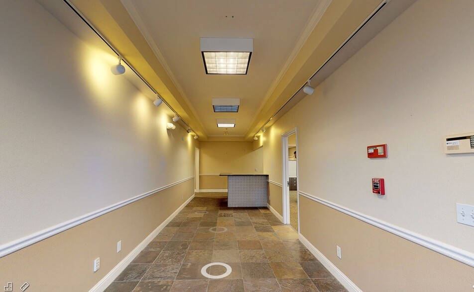 More Photos Of 900 Fortress St, Chico Office For Sale