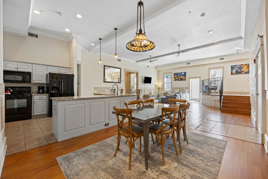 More Photos Of 92 Washington St, Saint Augustine Specialty For Sale