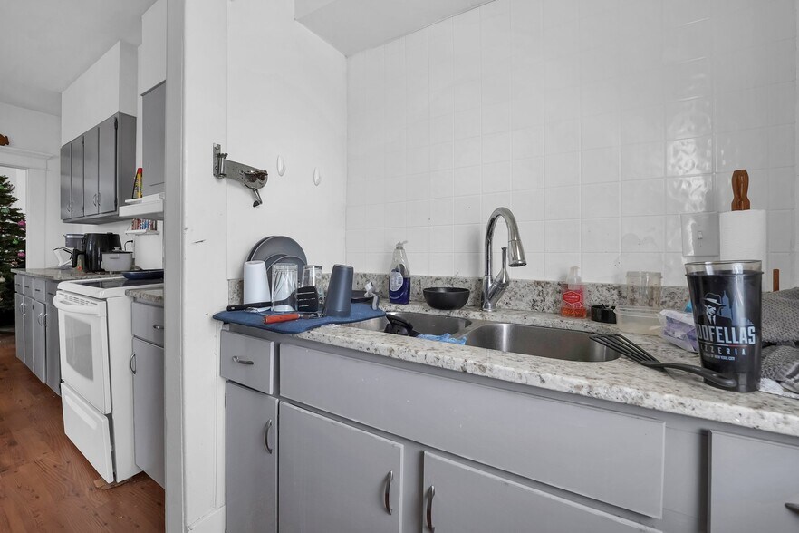 More Photos Of 2406-2408 Indianola Ave, Columbus Apartments For Sale