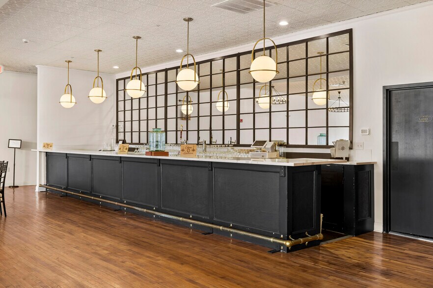More Photos Of 132 Broadway, Schenectady Apartments For Sale