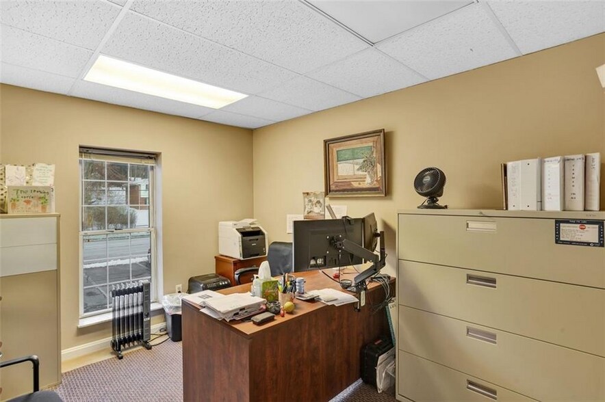 More Photos Of 1108 Ohio River Blvd, Sewickley Office For Sale