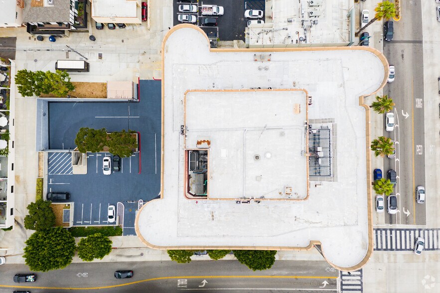 More Photos Of 2001 Wilshire Blvd, Santa Monica Office For Lease
