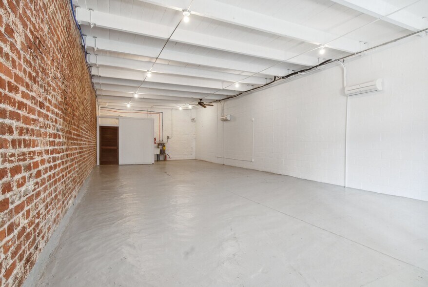 More Photos Of 325 Andrew Higgins Dr, New Orleans Storefront For Lease