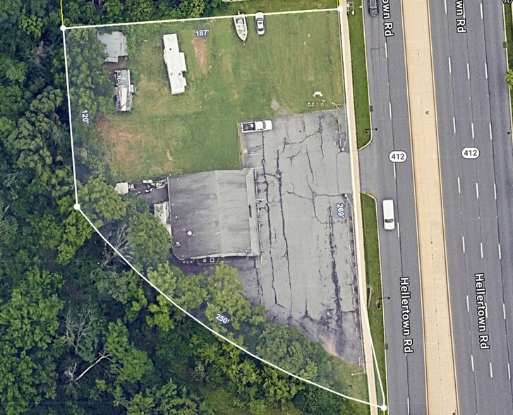 More Photos Of 968 Hellertown Rd, Bethlehem General Retail For Sale