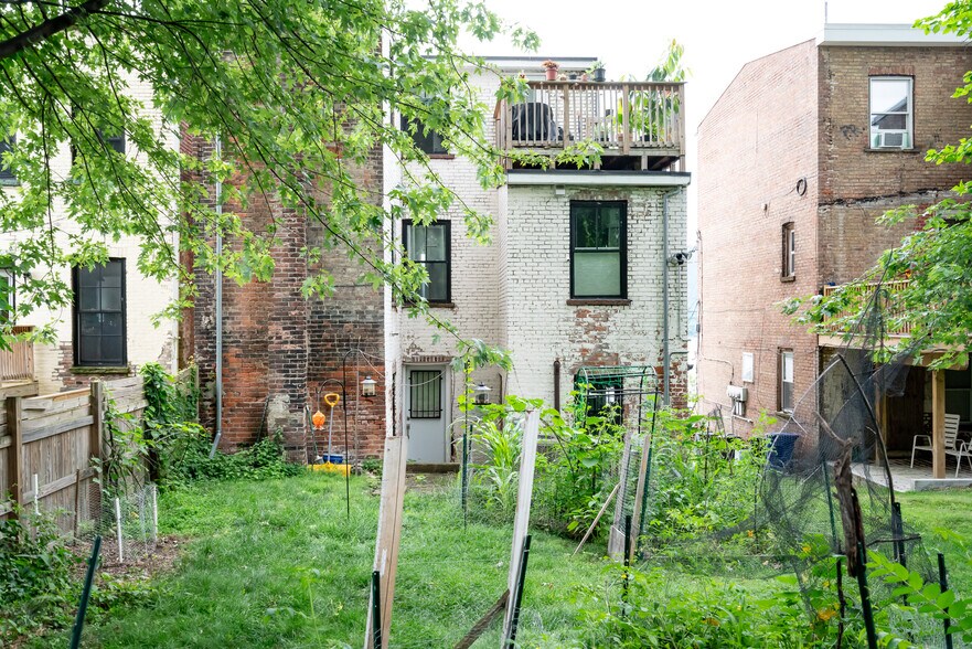 More Photos Of 121 Montgomery St, Newburgh Apartments For Sale