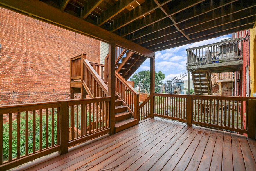 More Photos Of 302 V St NE, Washington Multifamily For Sale