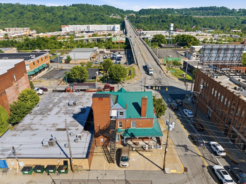 More Photos Of 101 W 9th Ave, Homestead Office For Sale