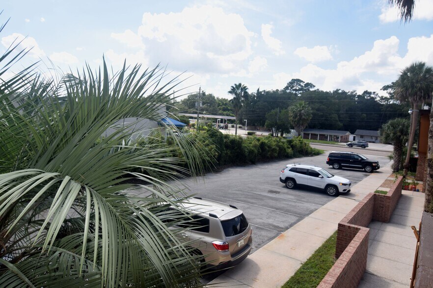 More Photos Of 1217 Park Ave, Orange Park Apartments For Sale